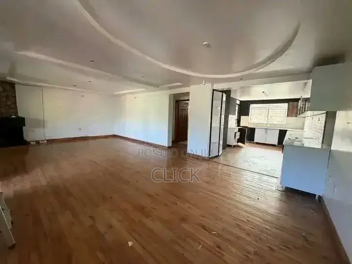 5bdrm Duplex in Bugolobi, Central Division for rent in Central Division