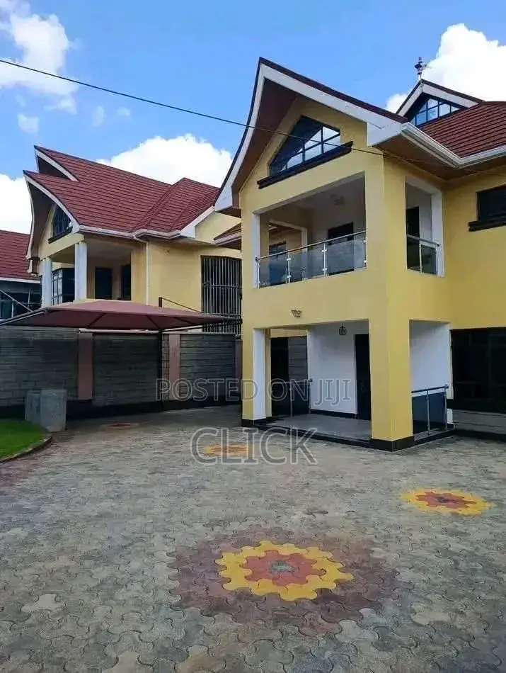5bdrm Duplex in Muyenga, Central Division for rent in Central Division
