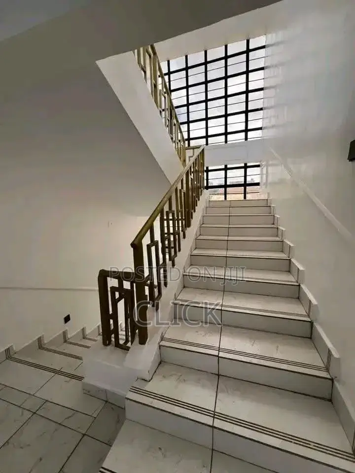 5bdrm Duplex in Kira, Central Division for rent in Central Division