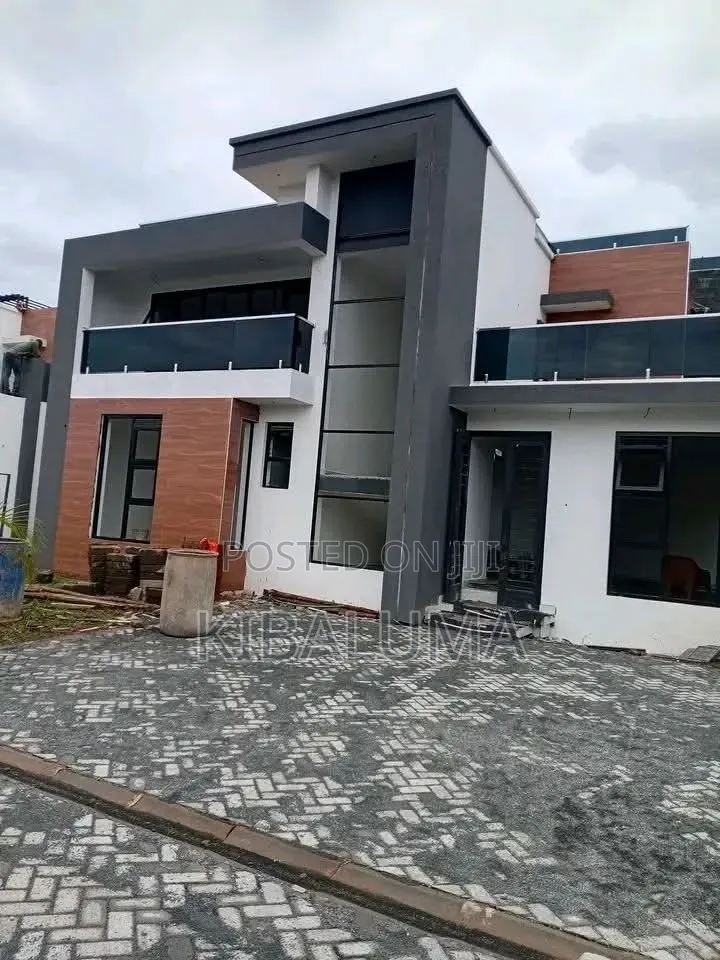 5bdrm Duplex in Munyonyo, Central Division for rent in Central Division