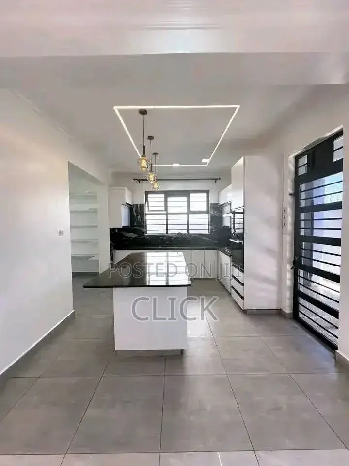 5bdrm Duplex in Munyonyo, Central Division for rent in Central Division