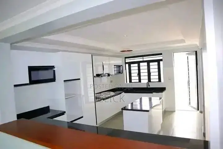 6bdrm Duplex in Munyonyo, Central Division for rent in Central Division