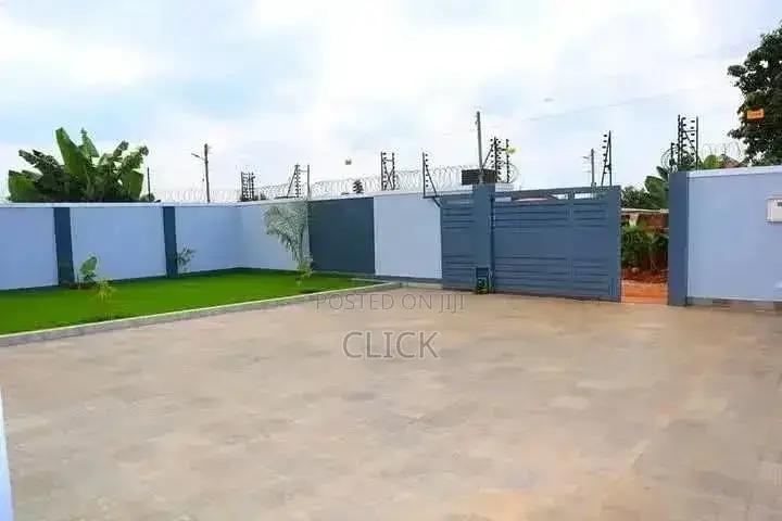 6bdrm Duplex in Munyonyo, Central Division for rent in Central Division