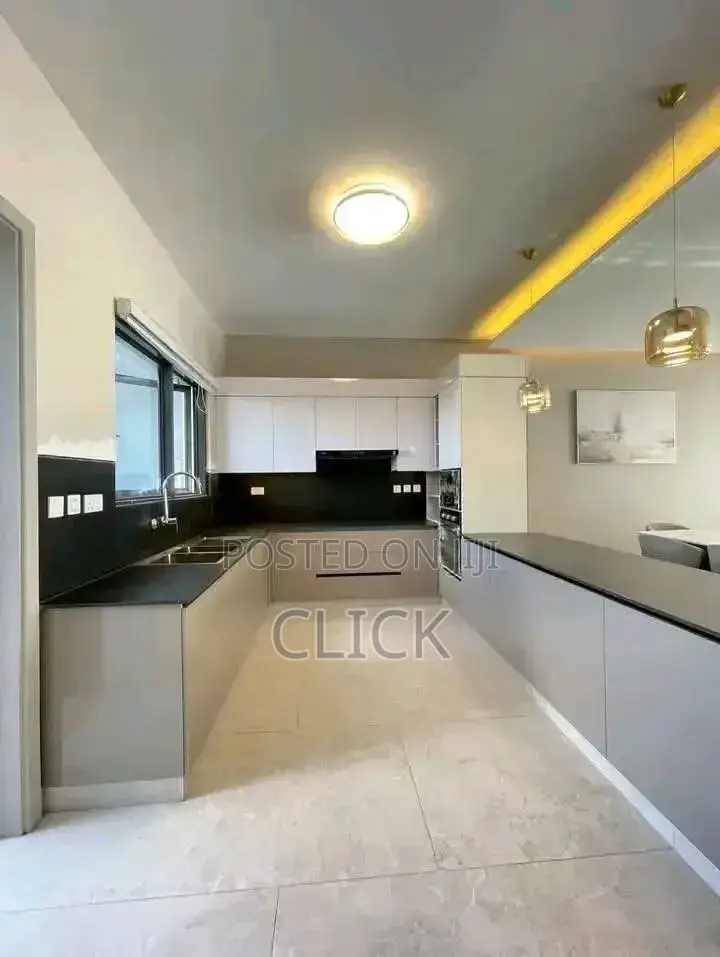 5bdrm Duplex in Bugolobi, Central Division for rent in Central Division