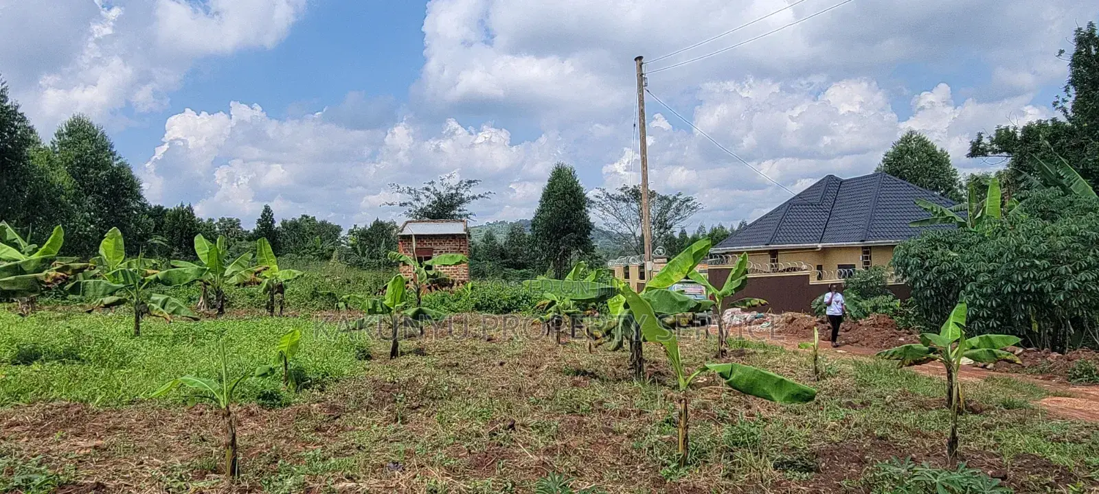 Kakiri, Titied Plots in Kakiri