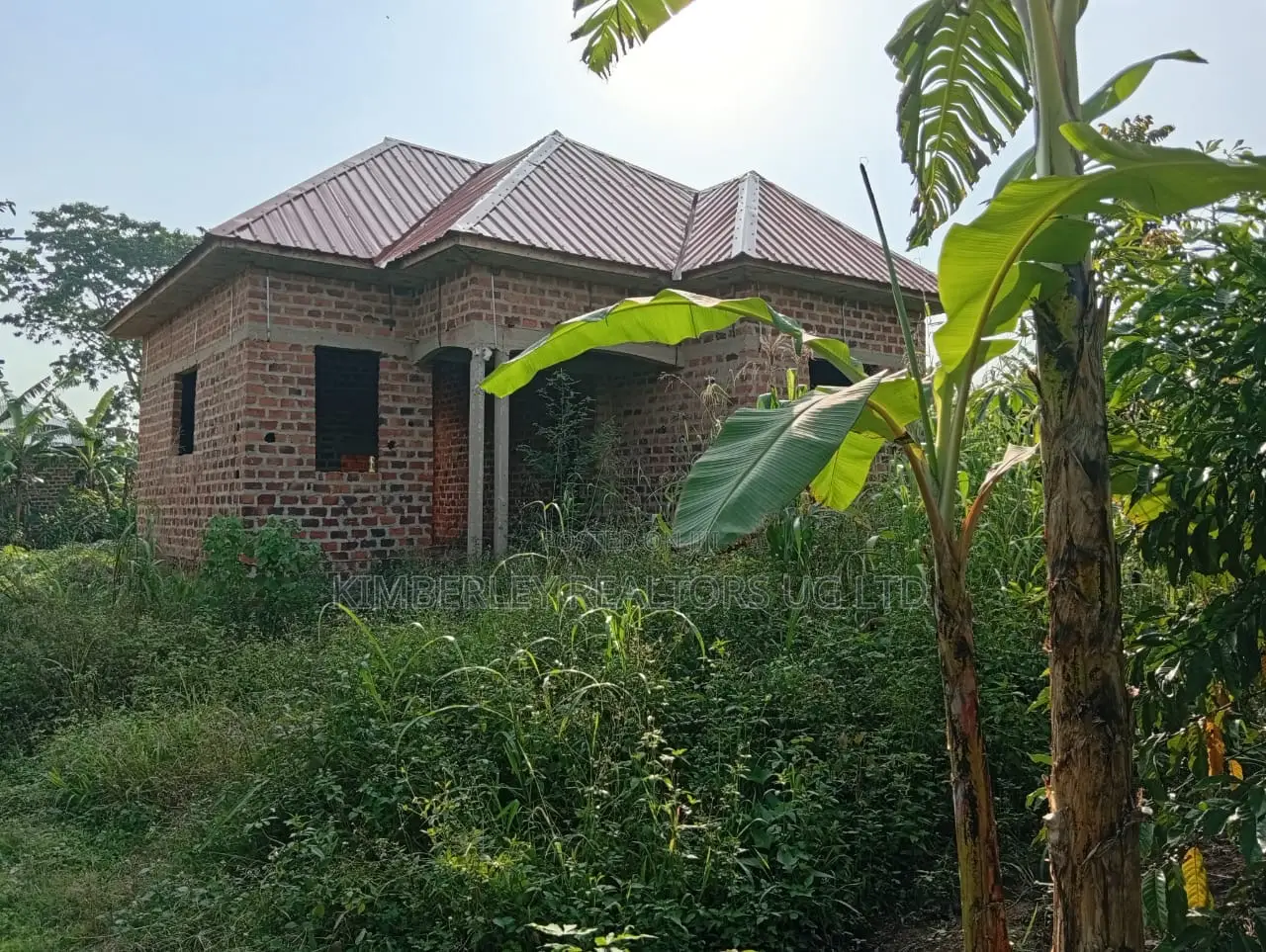 Semi-Finished House on Sale – Matugga Gombe in Division A