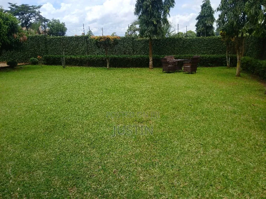 4bdrm Bungalow in Canan, Kira for sale in Kira