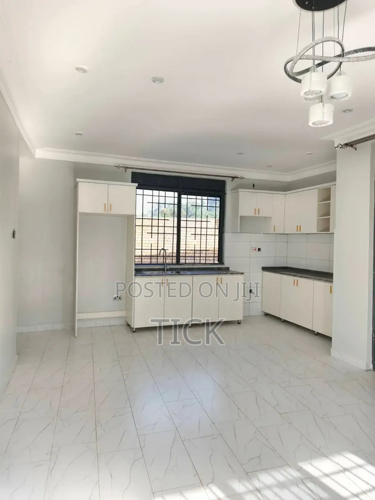 2bdrm Apartment in Mutundwe, Central Division for rent in Central Division