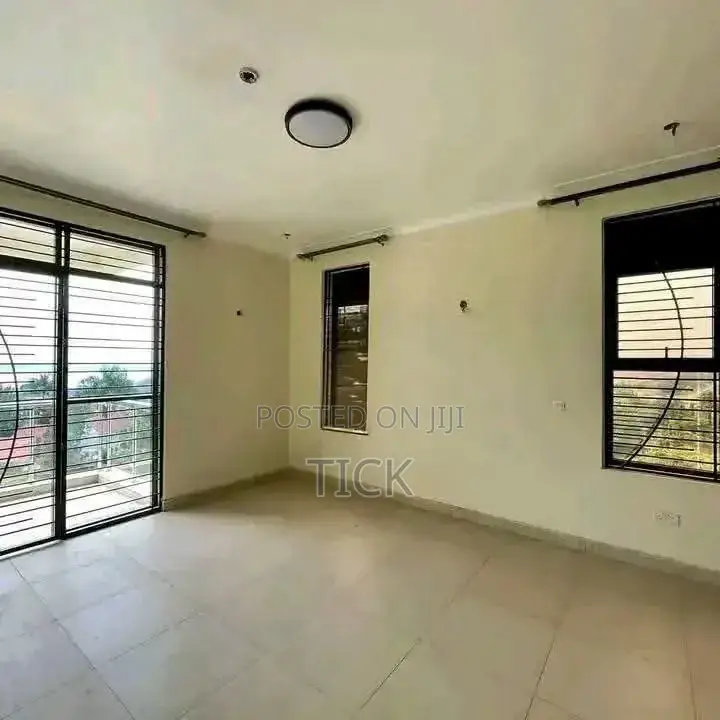3bdrm Apartment in Mutundwe, Central Division for rent in Central Division