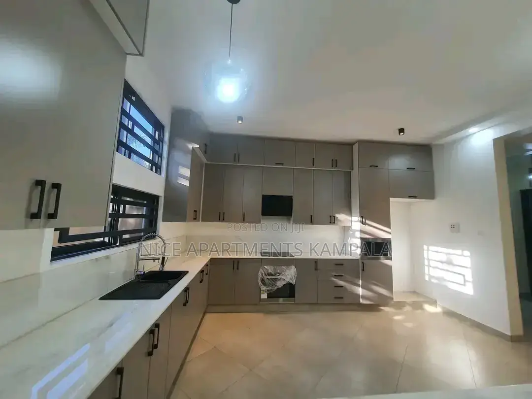4bdrm Duplex in Buziga, Central Division for rent in Central Division