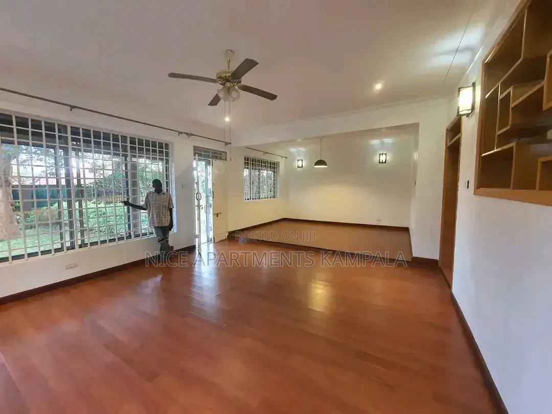 5bdrm Duplex in Muyenga Kiwafter, Central Division for rent in Central Division