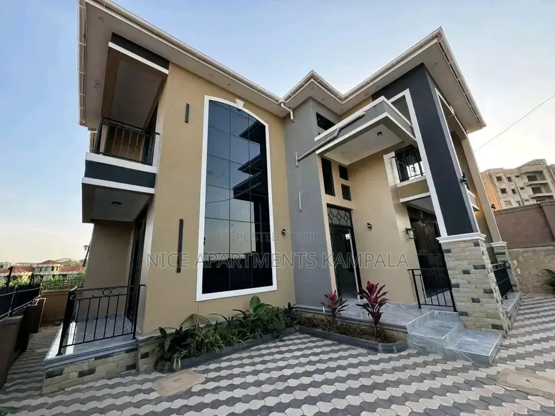 5bdrm Duplex in Kansanga Kiwafu Road, Central Division for rent in Central Division