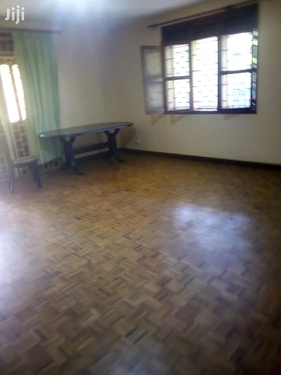 5 Bedroom House In Kololo For Rent in Kampala