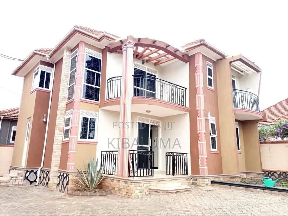 5bdrm Duplex in Bugolobi, Central Division for rent in Central Division