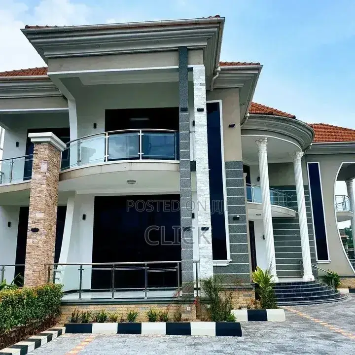 5bdrm Duplex in Kyanja, Central Division for rent in Central Division