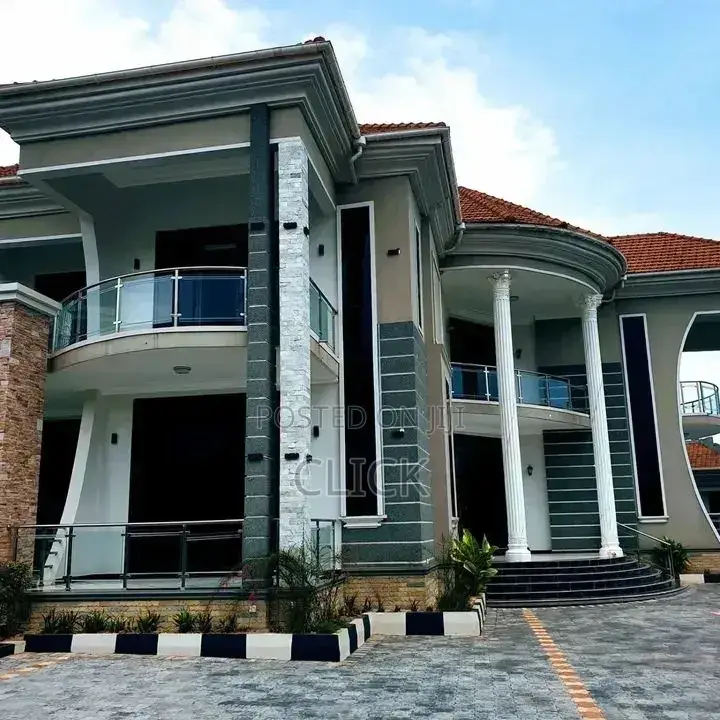 5bdrm Duplex in Kyanja, Central Division for rent in Central Division