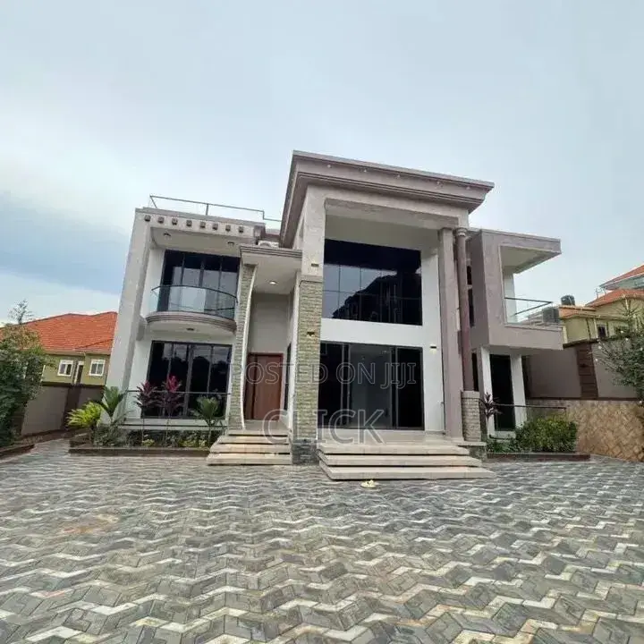 5bdrm Duplex in Munyonyo, Central Division for rent in Central Division