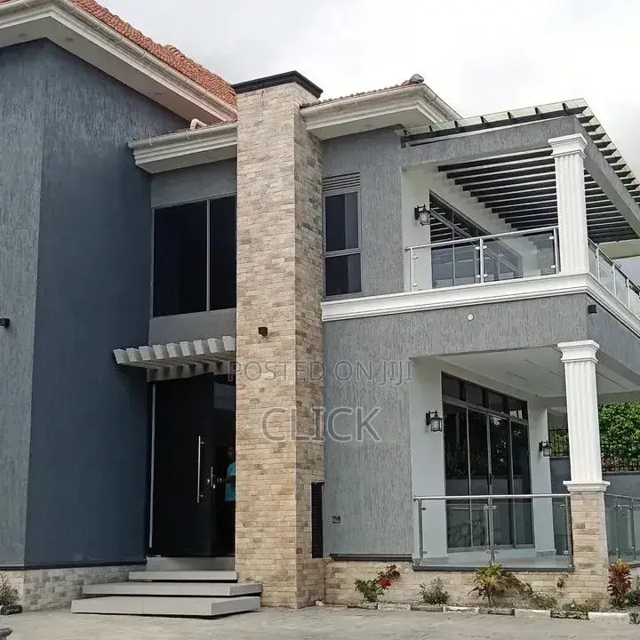 5bdrm Duplex in Muyenga, Central Division for rent in Central Division