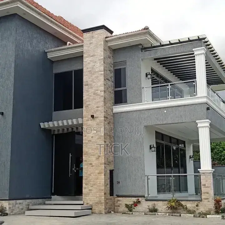 5bdrm Duplex in Muyenga, Central Division for rent in Central Division