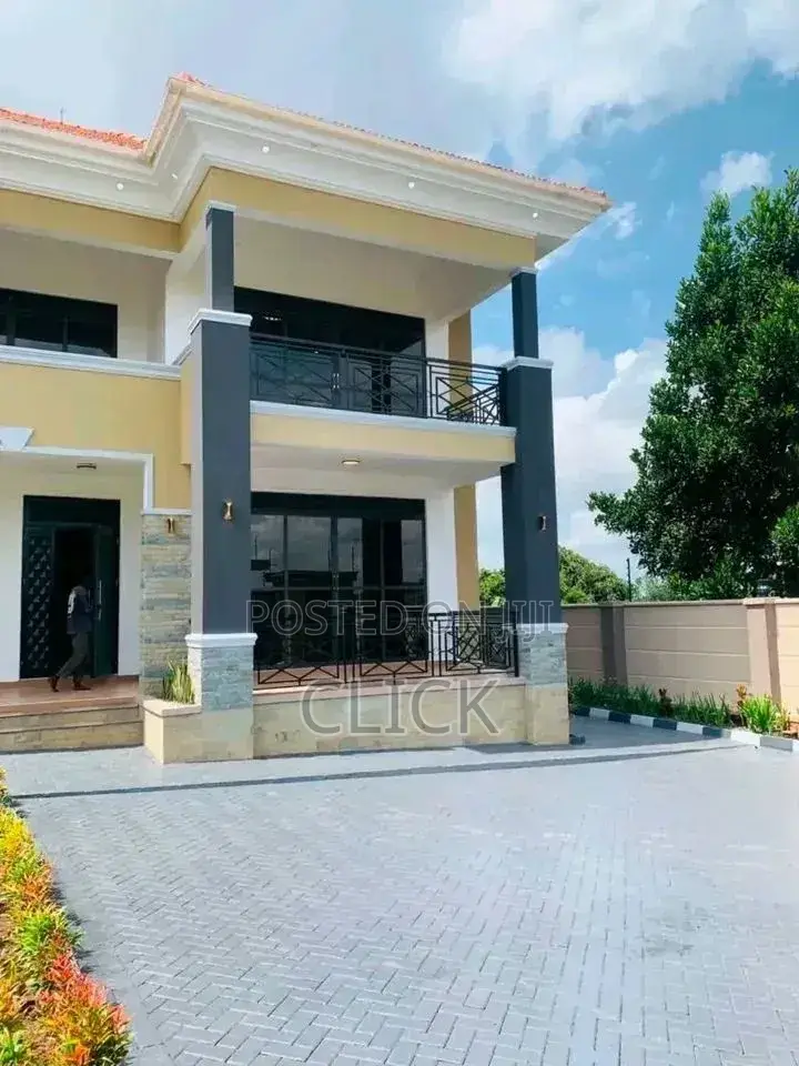 5bdrm Duplex in Buziga, Central Division for rent in Central Division