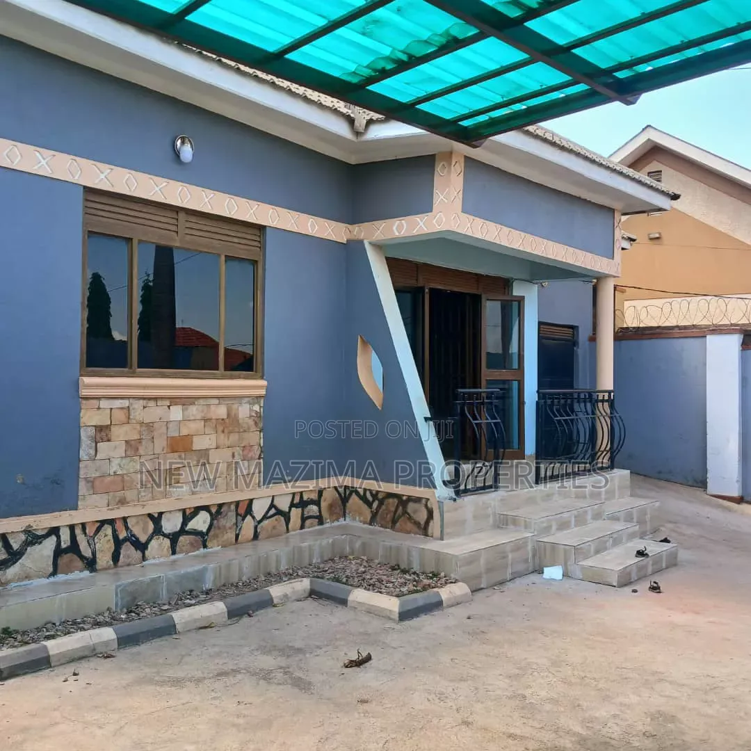 3bdrm Bungalow in Makindye Heights, Central Division for sale in Central Division