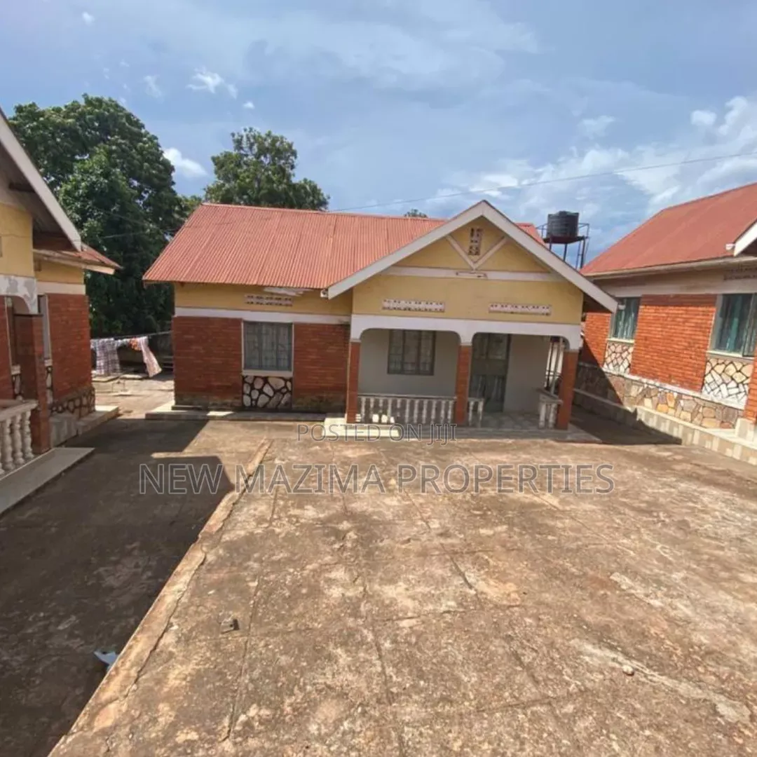 9bdrm Bungalow in Bunga Heights, Central Division for sale in Central Division