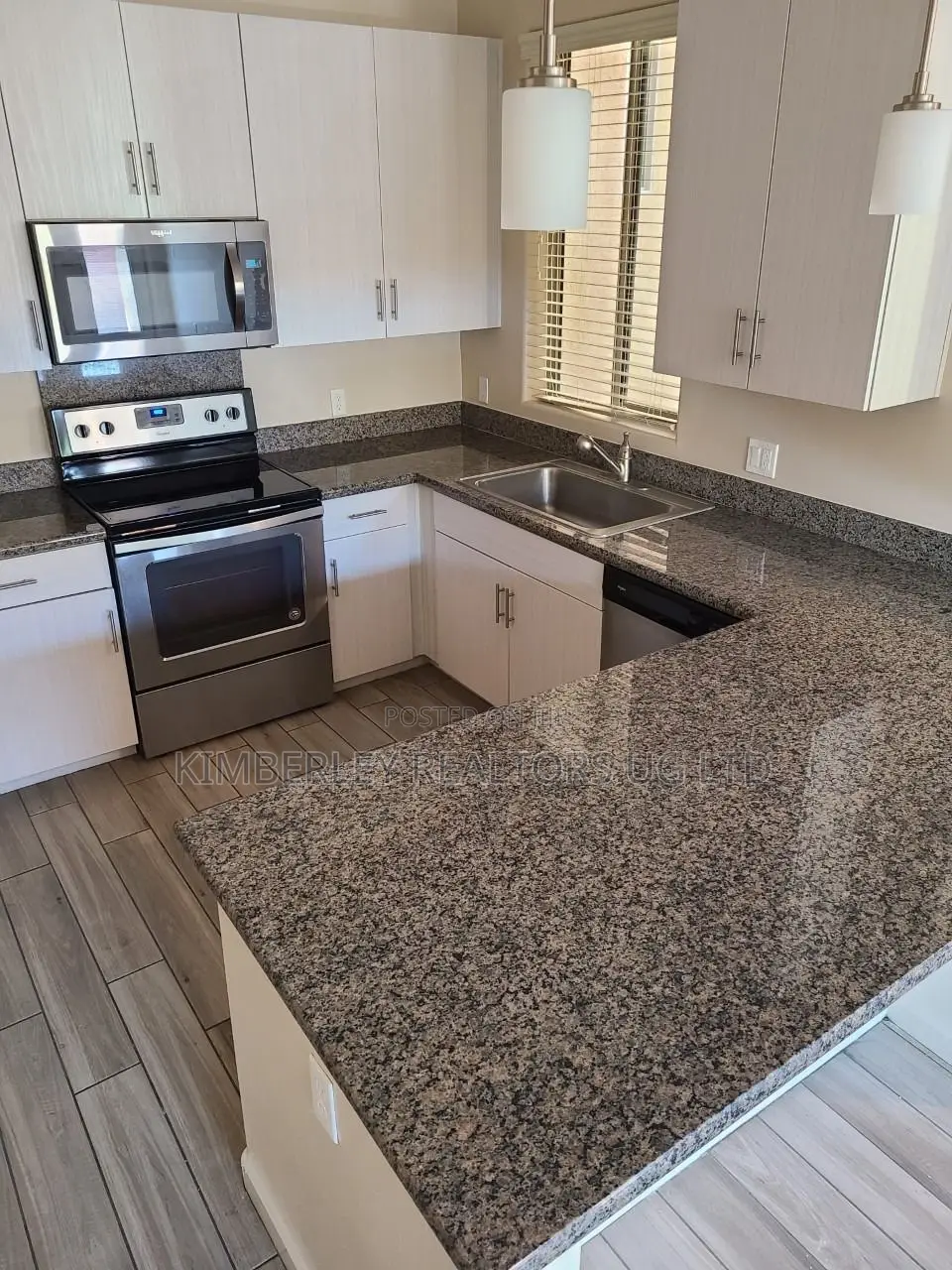 20bdrm Apartment in Mukono TC for sale in Mukono TC