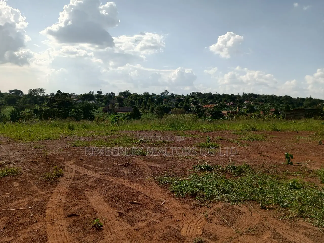 Lake View Land for Sale – Kawuku, Bukasa (Bugiri) in Division A