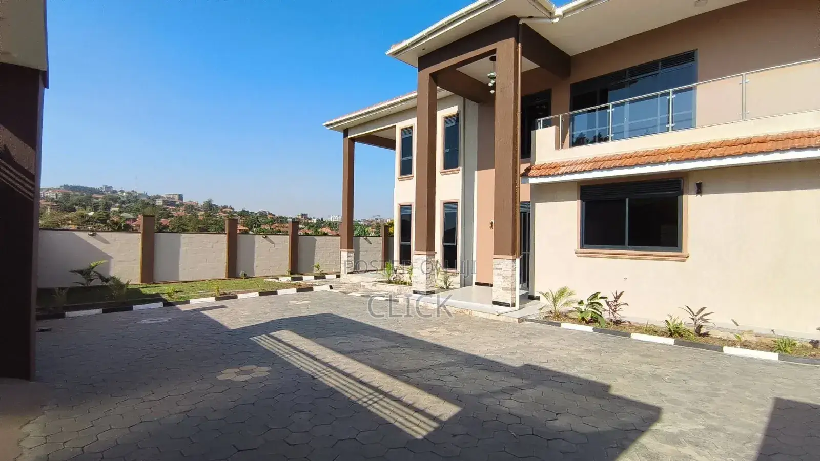 5bdrm Duplex in Mbuya, Central Division for rent in Central Division