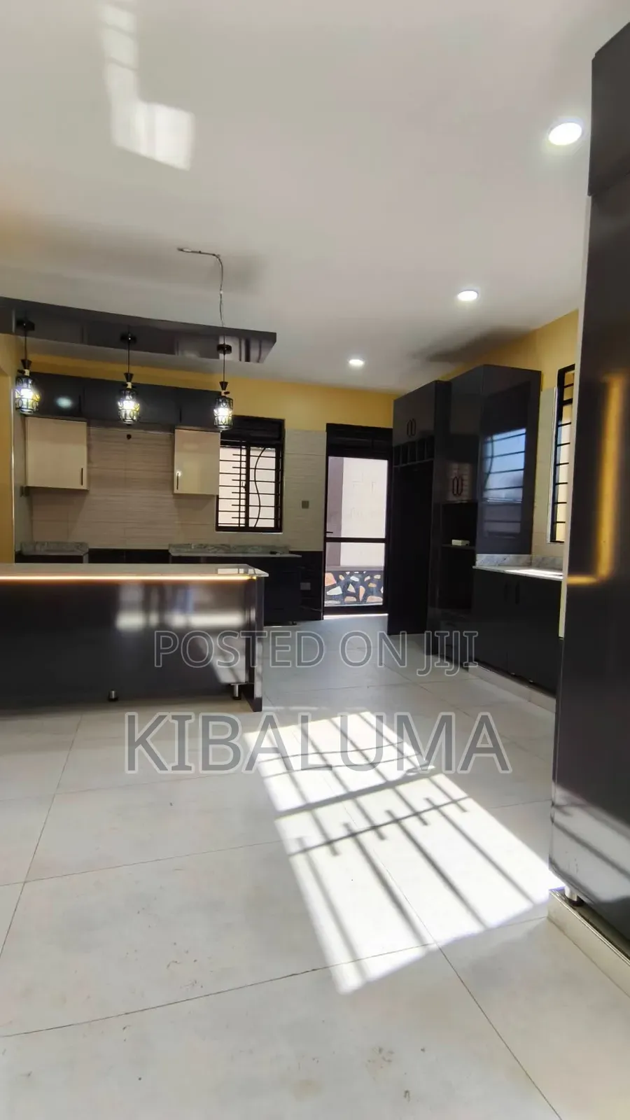 5bdrm Duplex in Mbuya, Central Division for rent in Central Division