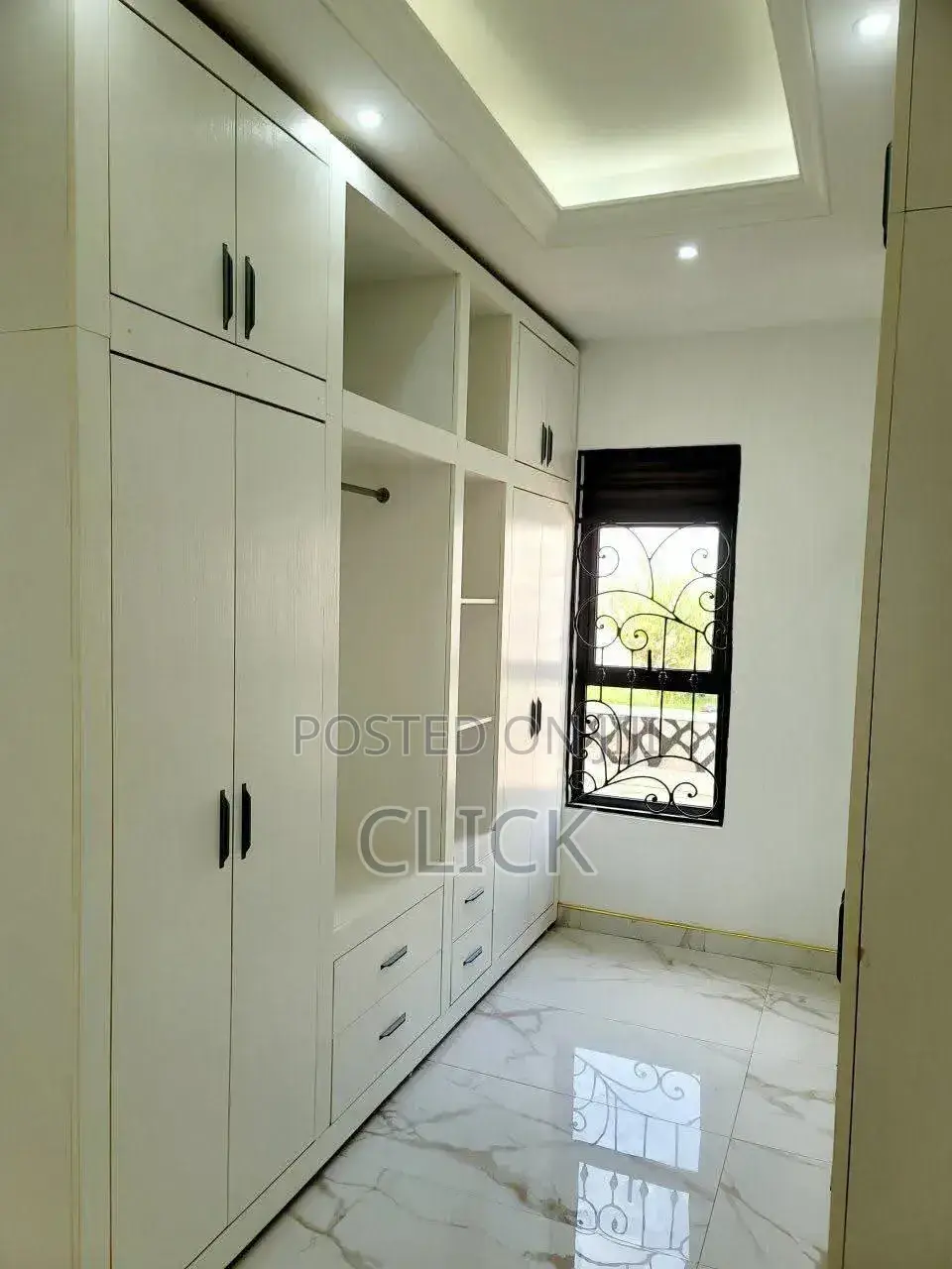 5bdrm Apartment in Mbuya, Central Division for rent in Central Division
