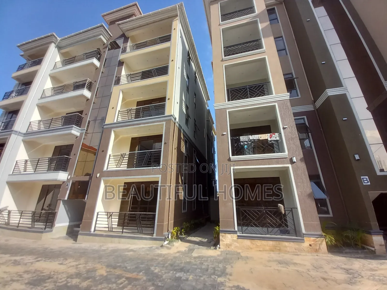 Furnished 2bdrm Block of Flats in Kyanja, Central Division for sale in Central Division