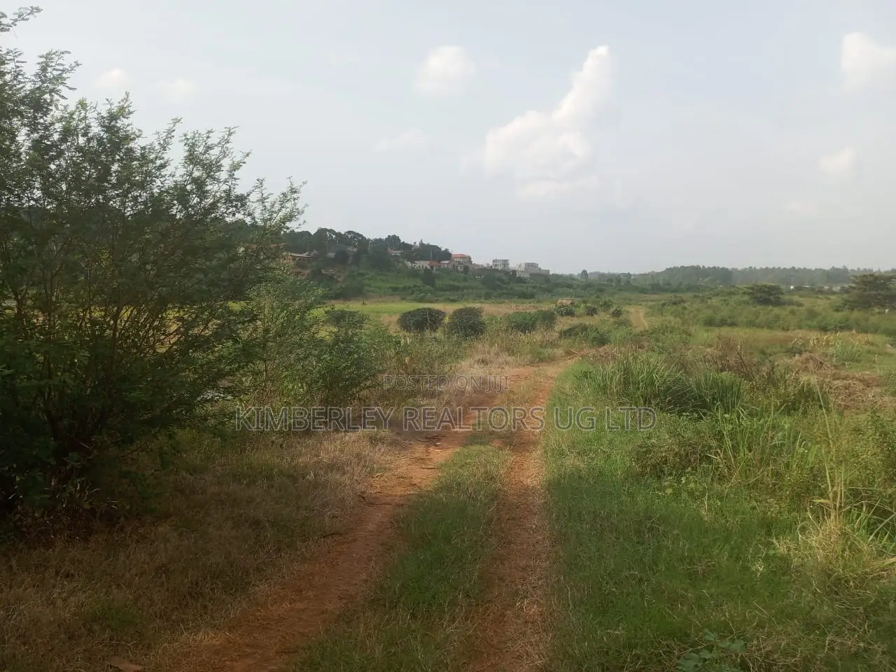 Prime Plot for Sale – Entebbe Ssisa Estate in Division A