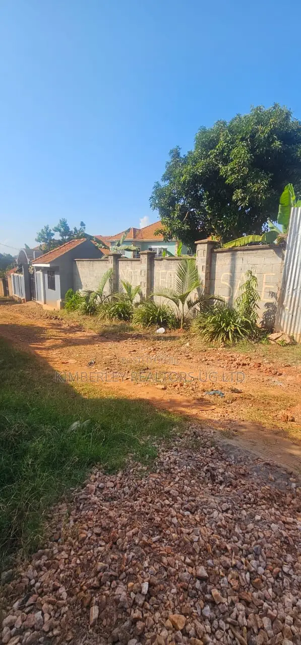 Quick Sale Plot – Kitende (Entebbe Road) in Division A