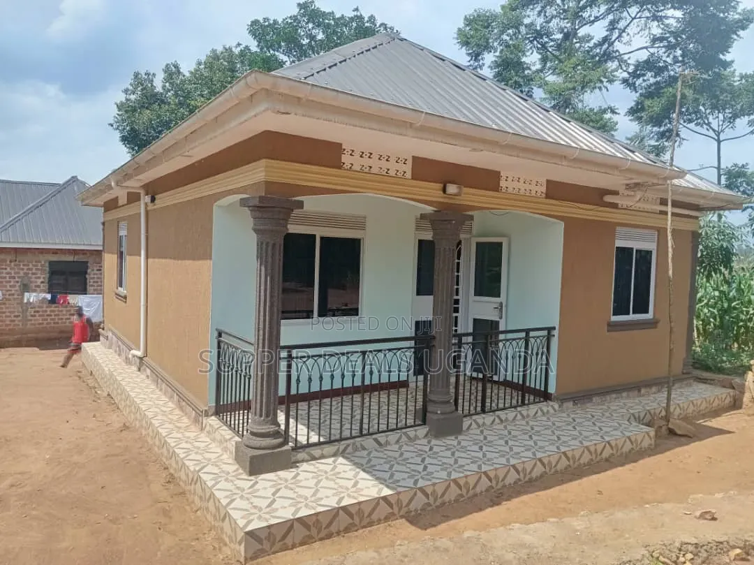 3bdrm Bungalow in Gayaza, Nakawa for sale in Nakawa