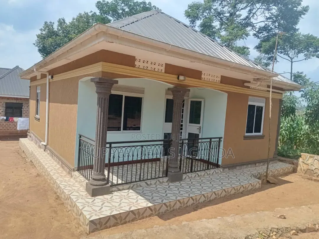 3bdrm Bungalow in Gayaza, Nakawa for sale in Nakawa