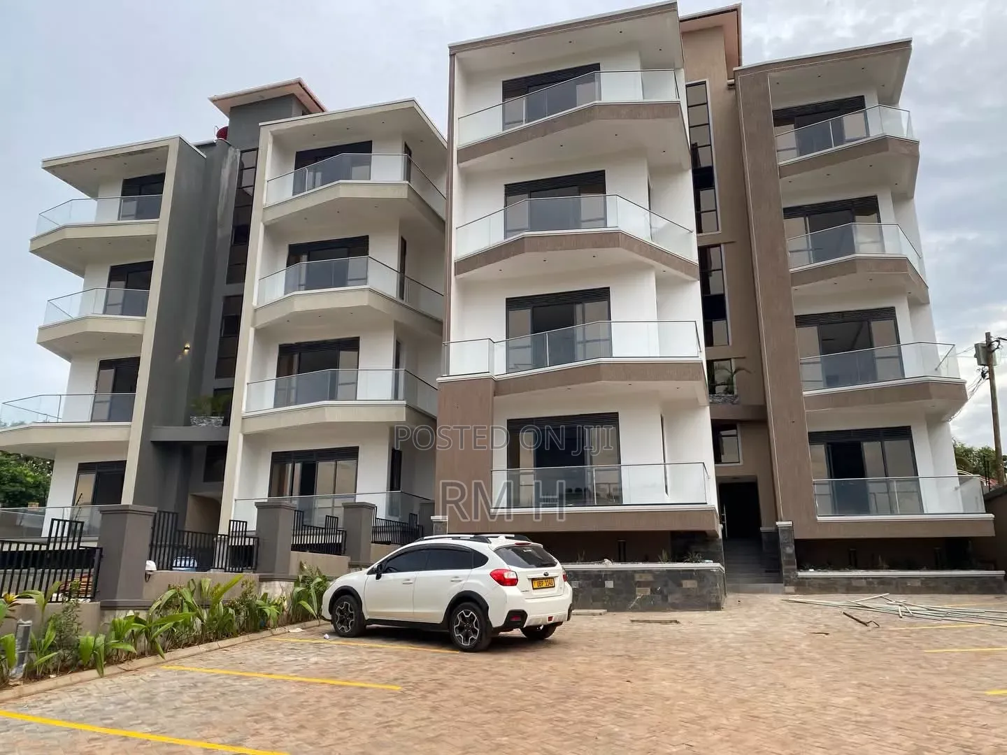 3bdrm Apartment in Muyenga, Central Division for rent in Central Division