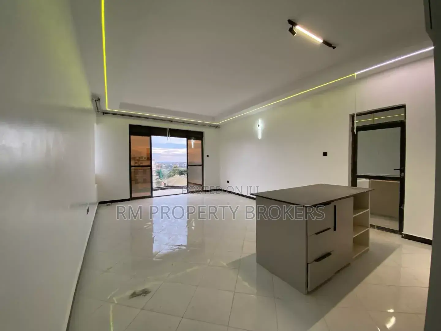 3bdrm Apartment in Muyenga, Central Division for rent in Central Division