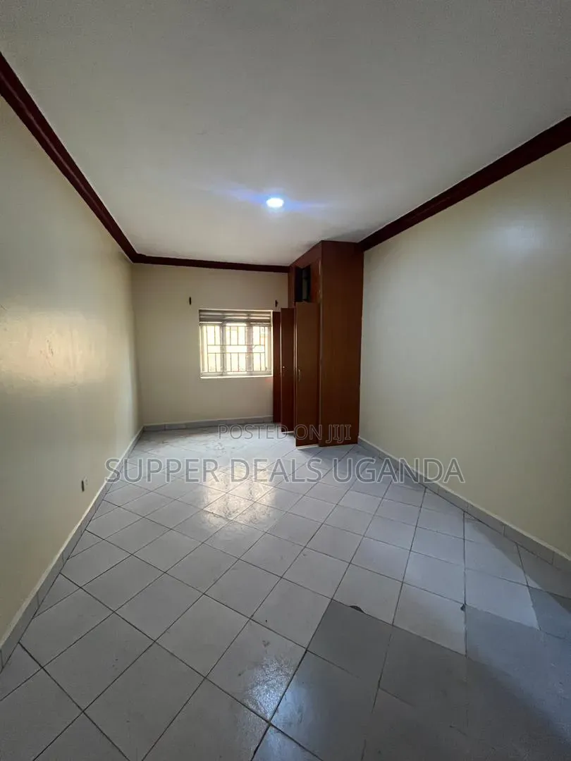 Furnished 1bdrm Apartment in Kisaasi, Nakawa for sale in Nakawa