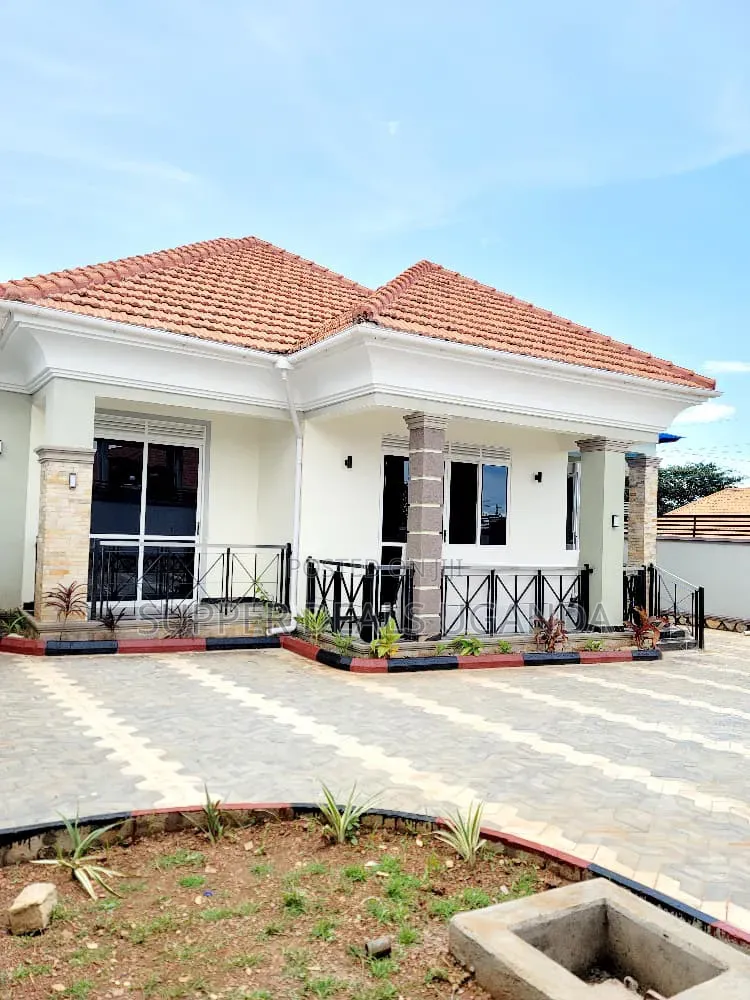 Furnished 4bdrm Bungalow in Kisaasi, Nakawa for sale in Nakawa