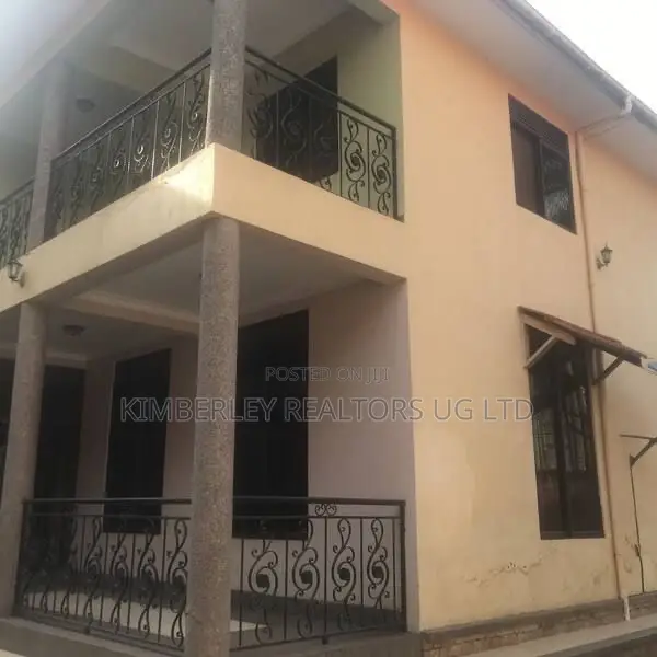8bdrm Block of Flats in Division A for sale in Division A