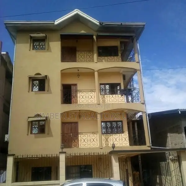 8bdrm Block of Flats in Division A for sale in Division A