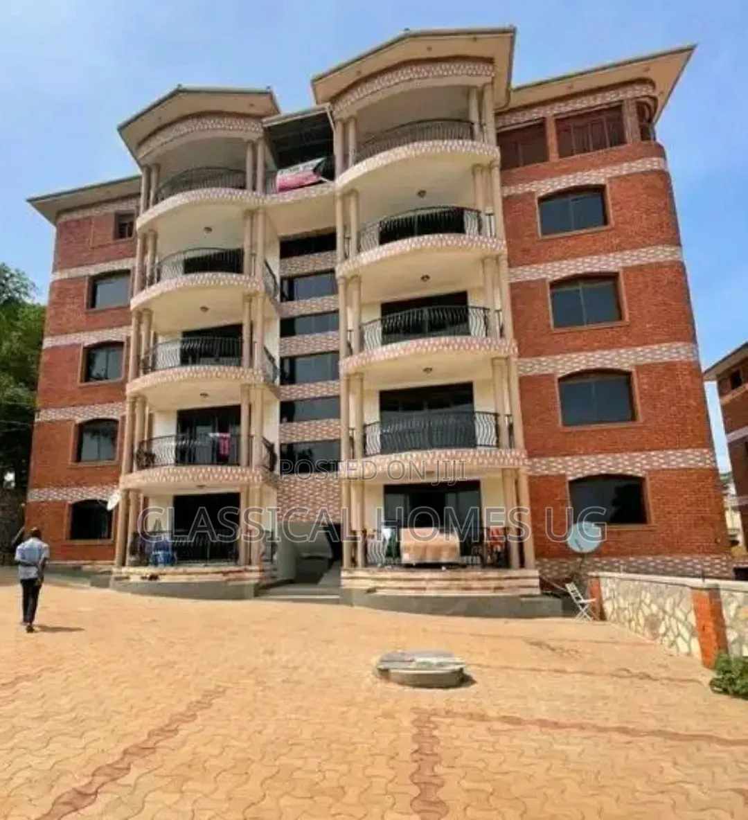 3bdrm Apartment in Lubowa Entebbe Road, Central Division for rent in Central Division