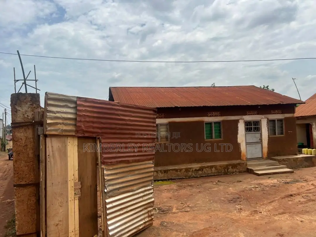Prime Commercial Land For Sale – Bweyogerere in Mukono TC