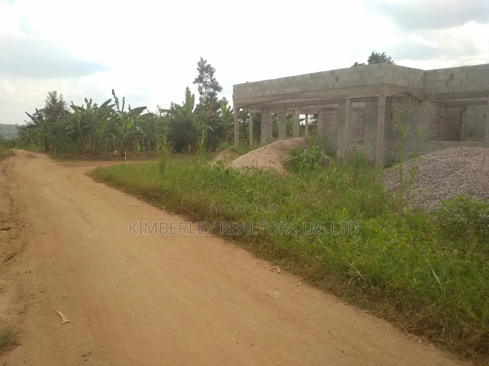 Beautiful Plots for Sale – Seguku Mayinja in Division A