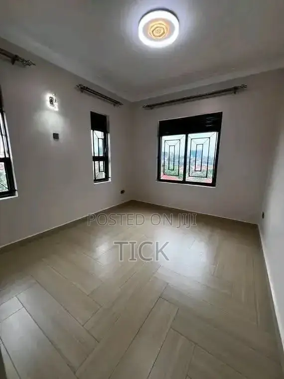 2bdrm Apartment in Nsambya, Central Division for rent in Central Division