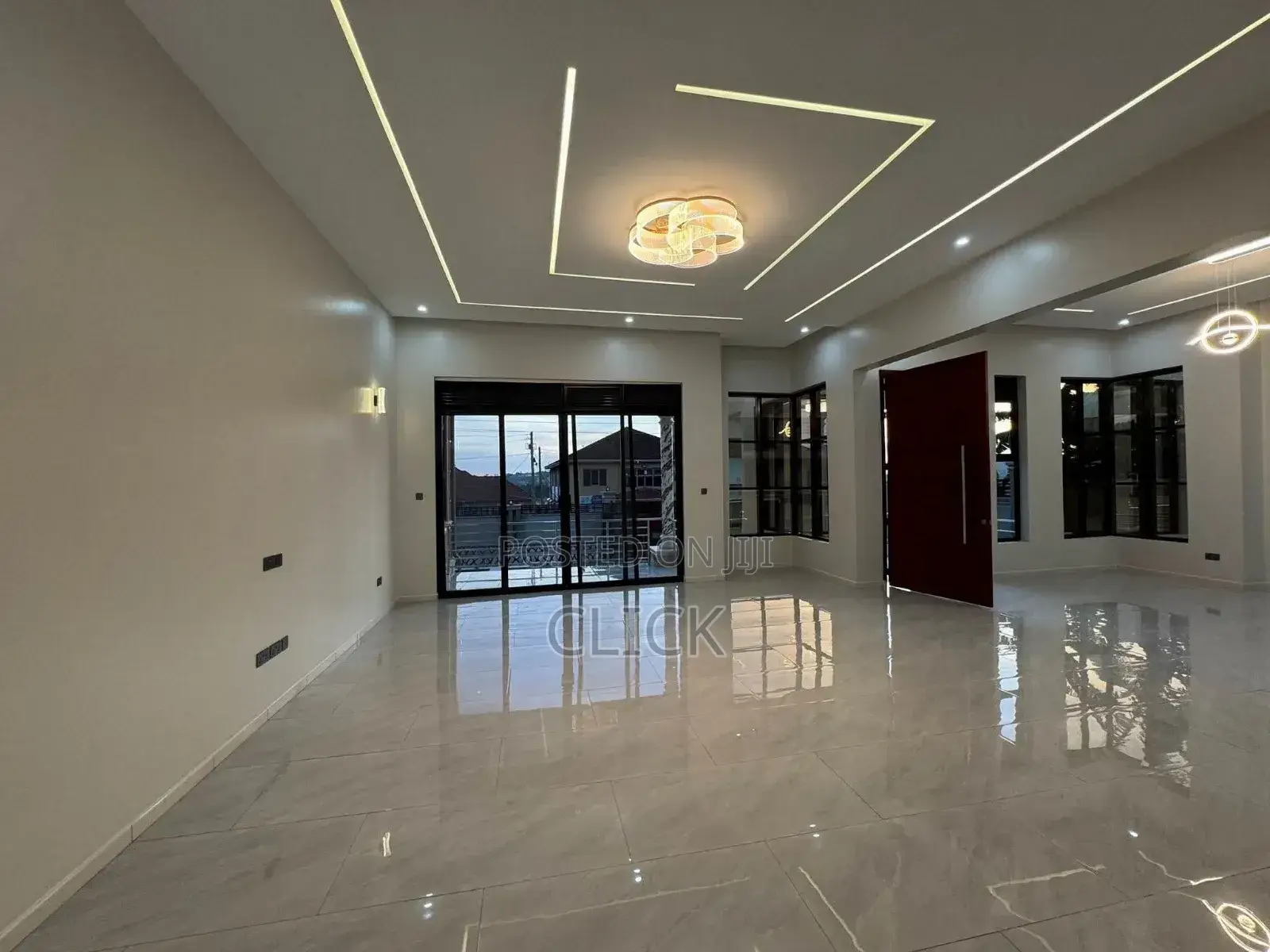 5bdrm Apartment in Bugolobi, Central Division for rent in Central Division