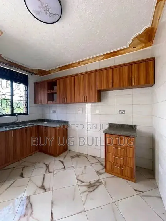 2bdrm Apartment in Kiwatule Kampa, Central Division for rent in Central Division