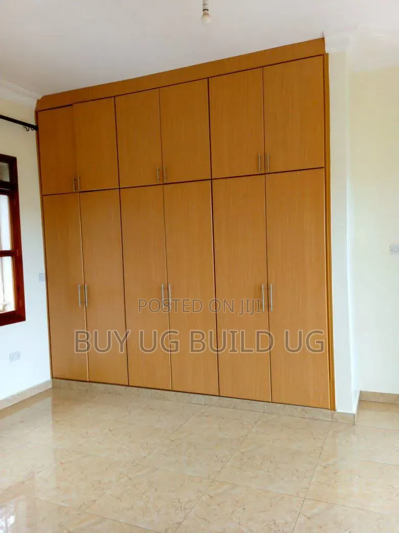 2bdrm Apartment in Kiwatule Kampa, Central Division for rent in Central Division