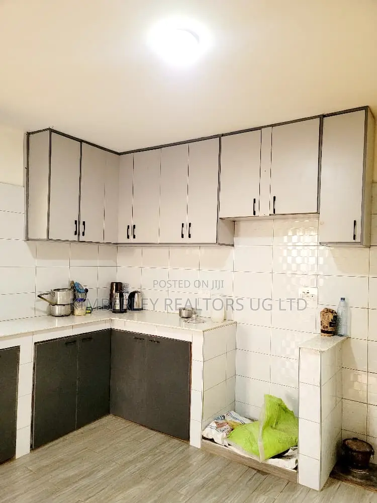 6bdrm Apartment in Division A for sale in Division A